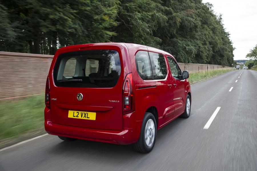  Vauxhall Combo Life 2018 года  (фото 2 из 5)